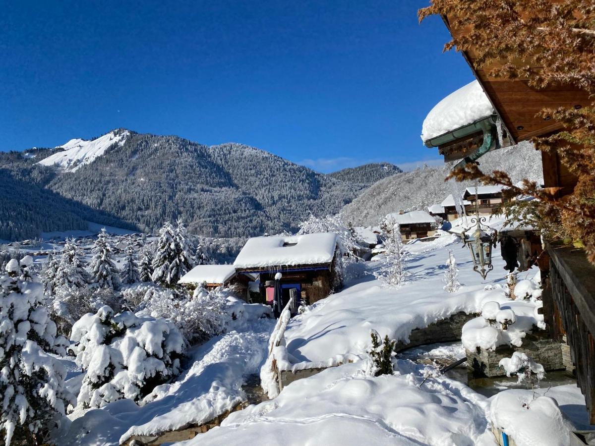 Micro-Lodge, Le Petit Nid D'Amour Монрьон Экстерьер фото